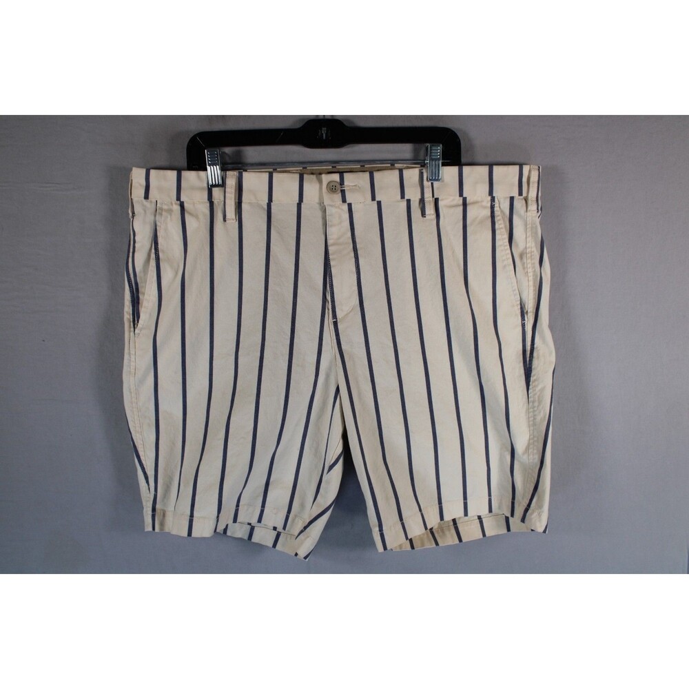 Dockers Men Ultimate Shorts Size 40 Beige Navy Blue Striped Cotton Stretch Chino